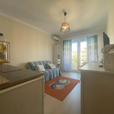 Apartment - Le Galatee - Proche Mer, Climatise, 4 Personnes