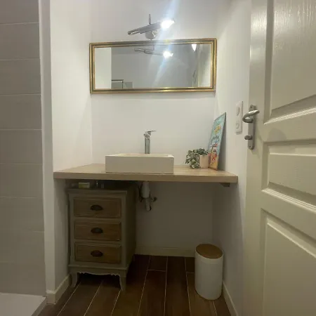 - Le Galatee - Proche Mer, Climatise, 4 Personnes * Nice