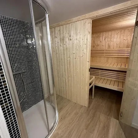 Holiday home Perfect For 14 People *