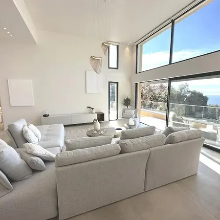 Perfect For 14 People Holiday home