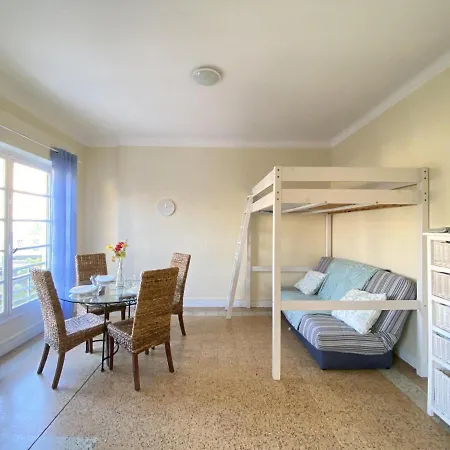 Carre D'or - Gubernatis Apartment