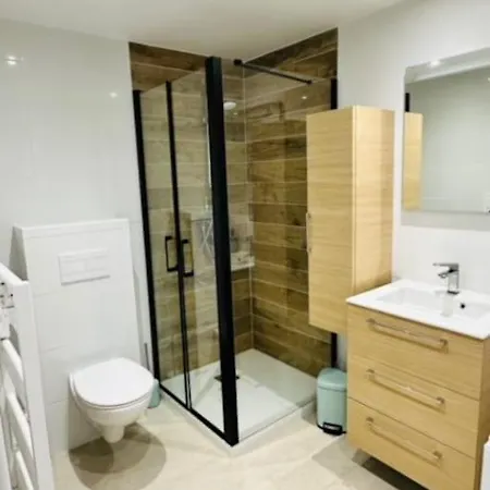 Apartment Joli Dans Nicoise Sur Les Collines *