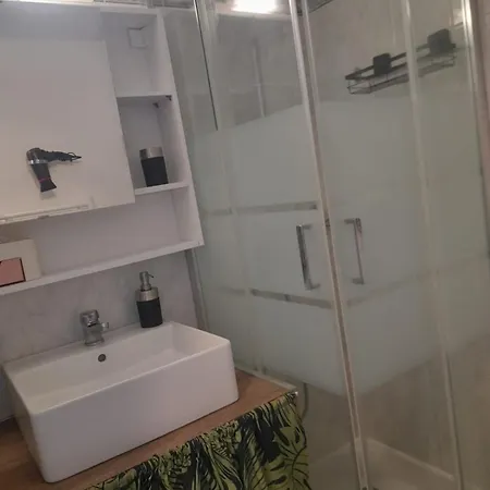 Apartment Climatise, Lumineux A 5 Min De La Promenade Des *