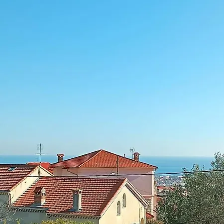 06bo Charming House For 6 People - Terrace - Parking *