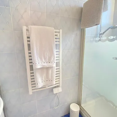 06bo Charming House For 6 People - Terrace - Parking *