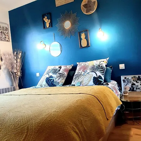 4 Pieces Dans Avec Piscine Et Jardin Pour Enfants Apartment