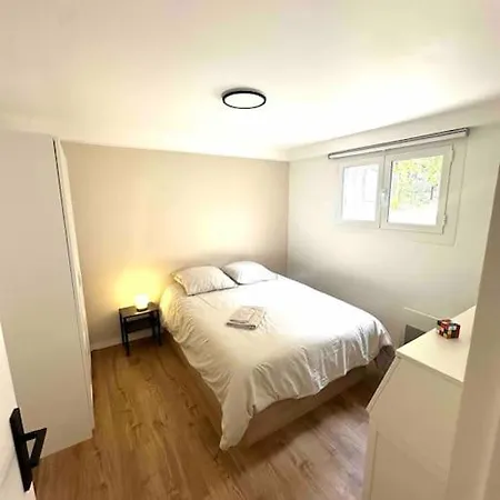Renove 3 Avec Parking A *