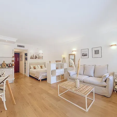 Apartment Nestor&jeeves - Promenade Royal Luxembourg - Swimming Pool On The Roof *
