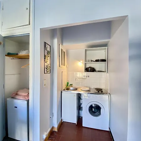 Carre D'or - Gubernatis Apartment