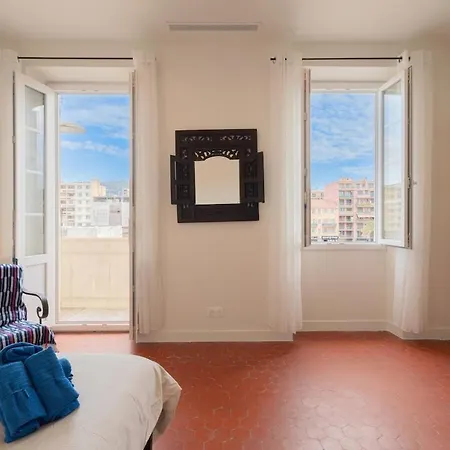 Apartment - Beautiful Bright - 10 Min Nice