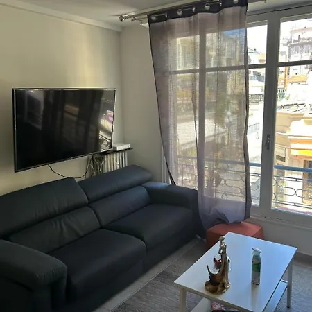 Apartment New Sea Down Town