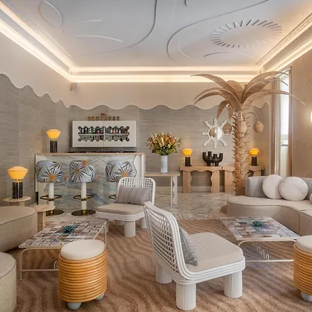 Le Soleia By Inwood Hotel