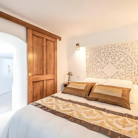Holiday home Villa With Swimming In Nice