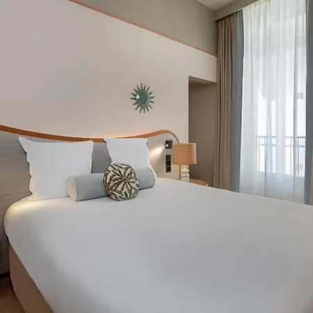Le Soleia By Inwood Hotel 4*