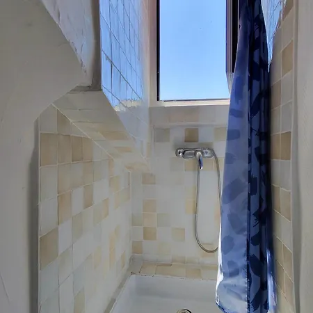 Hostel Jolie Privee Centre-ville *