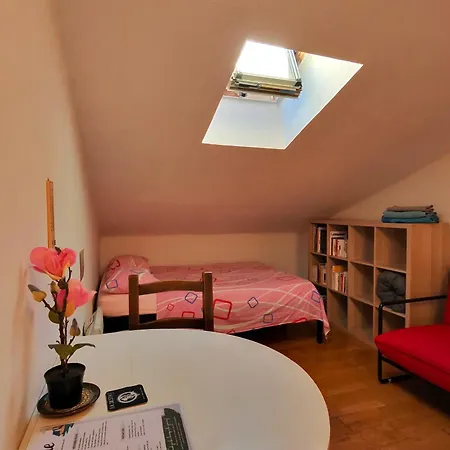 Hostel Jolie Privee Centre-ville *