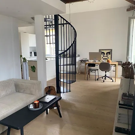 Apartment Loft In Port