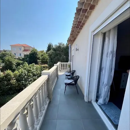 Magnifique Vue Au Calme Nice