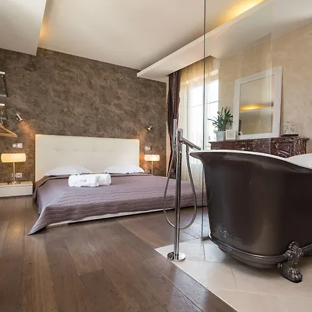 Le Dortoir Boutique Suites 4* Nice