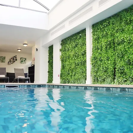 Hotel Riviera