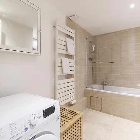 Large 3 Bdr Old Town - Ac Apartment *