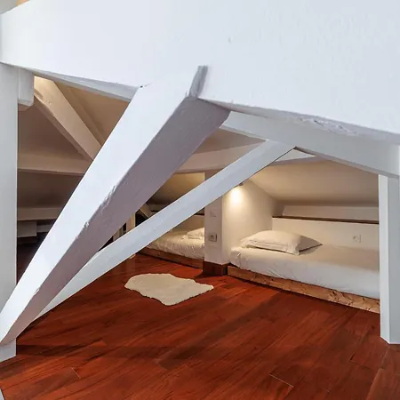 Apartment Open View Terrace - Wide 2 Bdr Quiet Area Nice