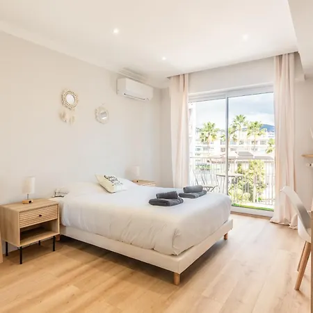 Apartment - Sweethome Spacious Flat - Balcon *
