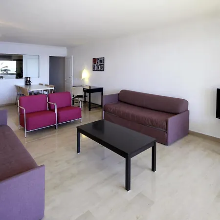 Adagio Promenade Des Aparthotel 4*