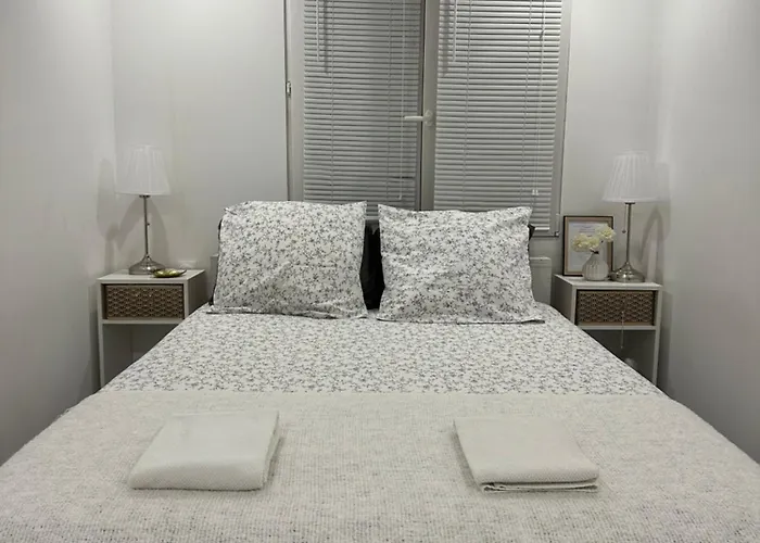 Appartement 3 Pieces, Dans Residence Privee Securisee Et Parking Gratuit,A 9 Min Centre Ville