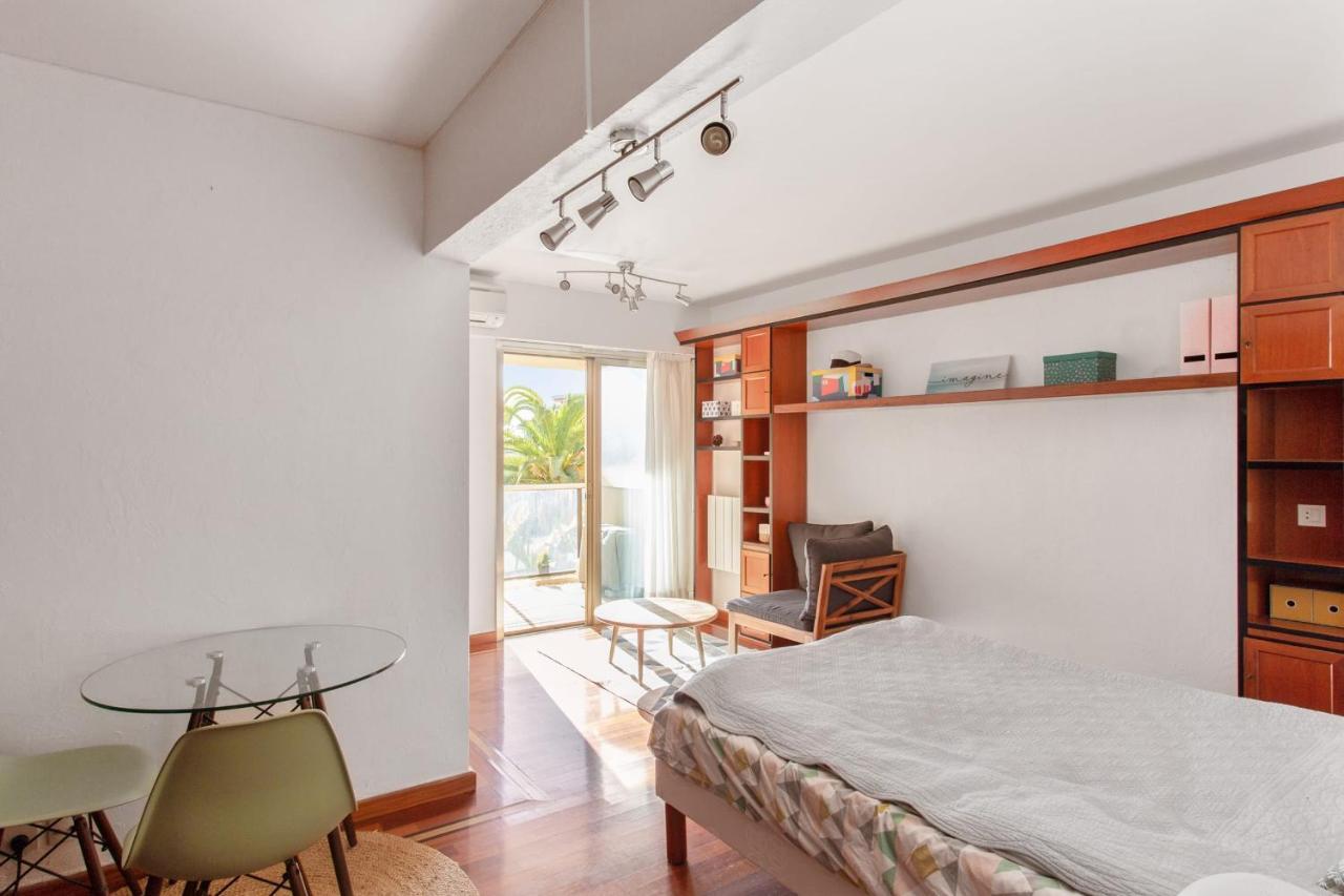 Classy Studio With Ac And Seaview Balcony In Near - Welkeys * Nice