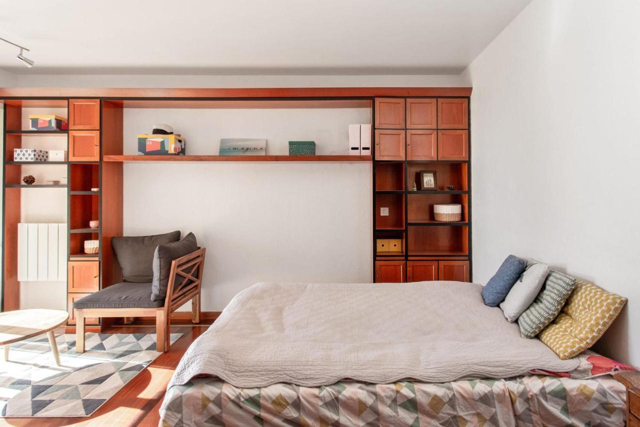 Classy Studio With Ac And Seaview Balcony In Near - Welkeys