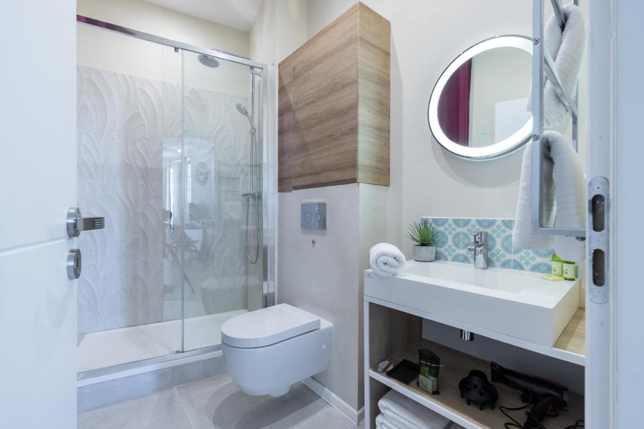 Apartment Gorgeous 1 Bdr With Gardens View In The Old Town *
