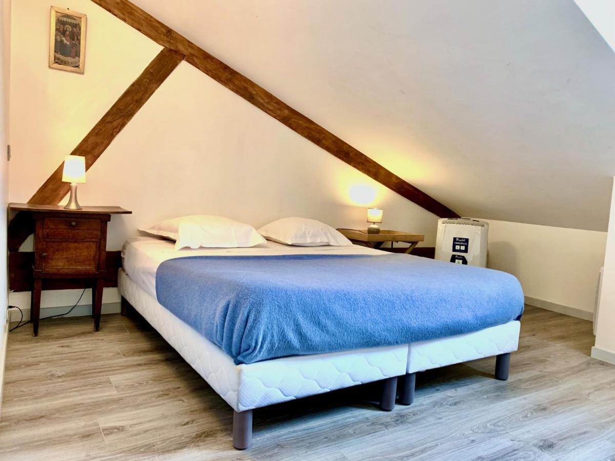 Riviera: Spacious 5-room Duplex Near Sea In Old Town Port Apartamento Nice