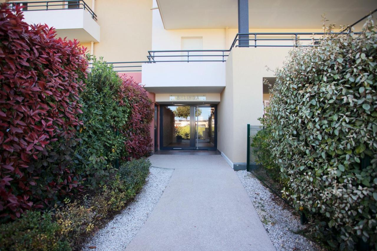 Domaine Des Roses Ap4222 By Riviera Homes Apartment