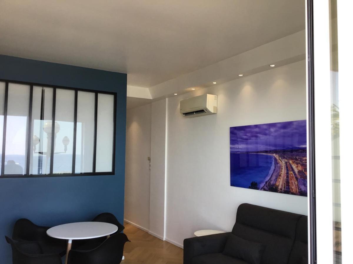 F2, Vue Panoramique Mer * Nice