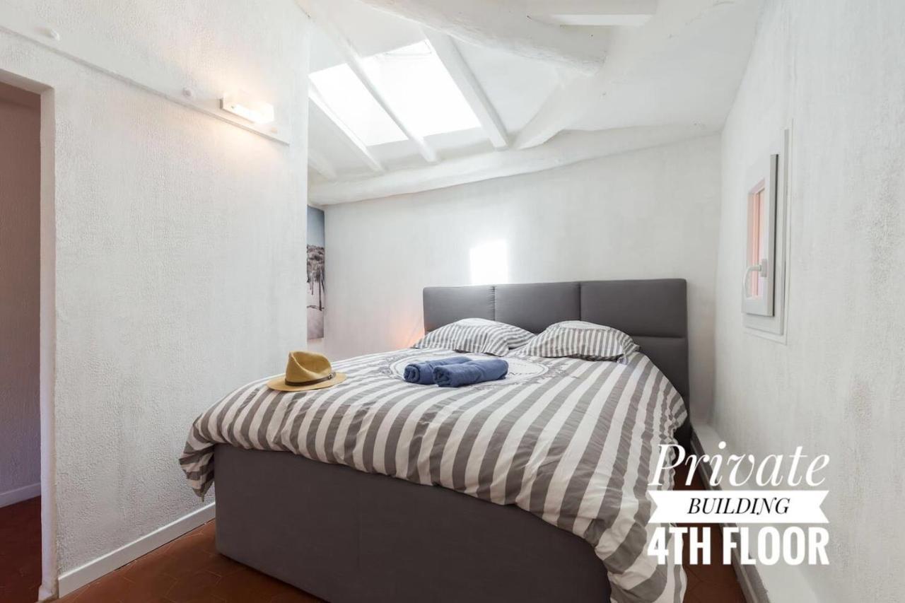 Apartment Private Building, 4 Apts, Unique At Nice- Old Town