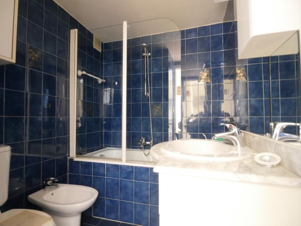 Heart Center Of - Place Grimaldi - 1 Bedroom, 1 Living Room, Balcony Apartment Nice