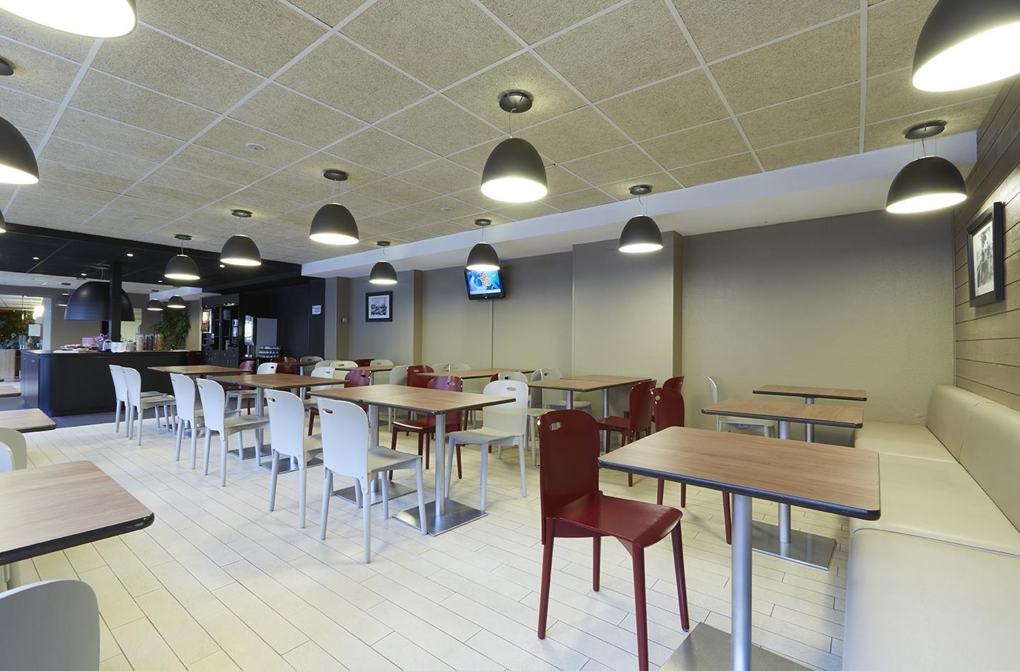 Campanile Centre Acropolis