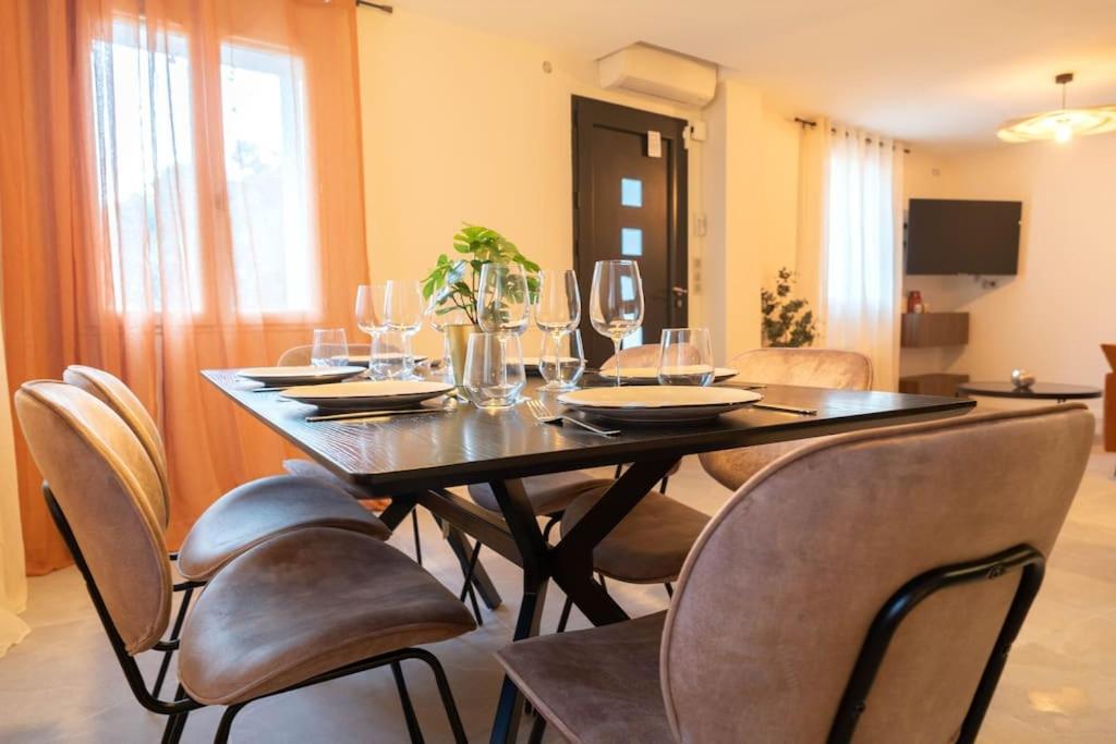 Luxury Room, Parking, Wifi, Jacuzzi, Balneo *