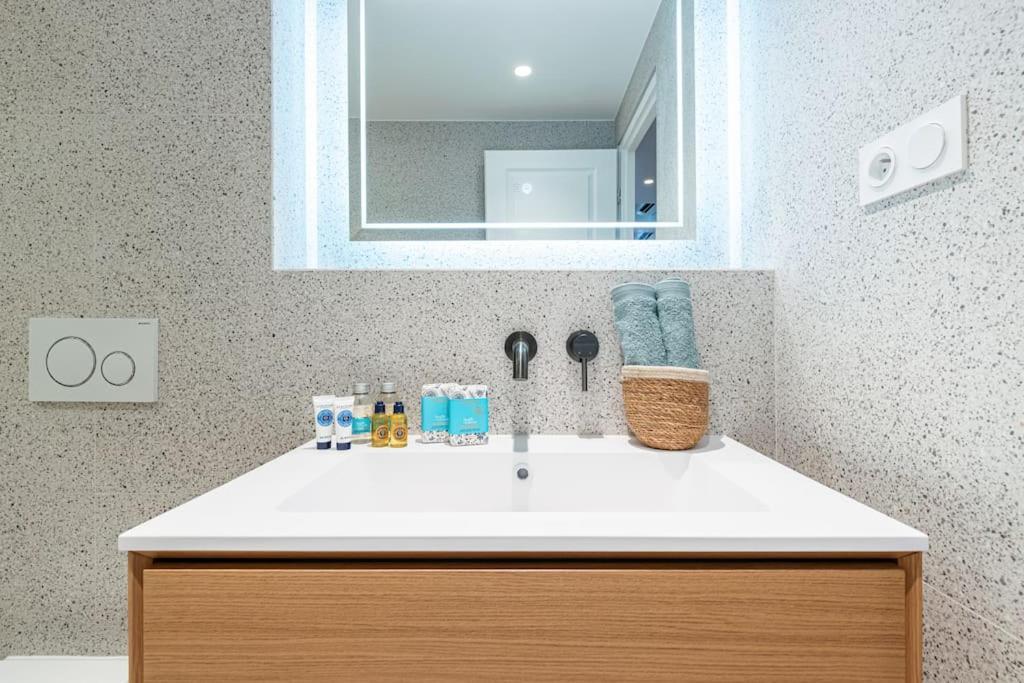 Apartment Herold 60 - Cosy Apartment Suite W Ac Downtown *