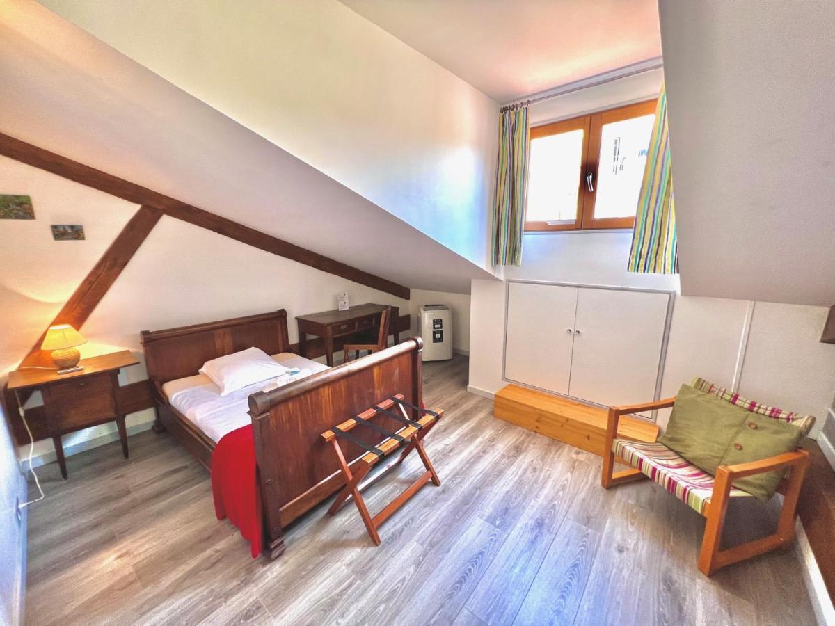 Apartamento Riviera: Spacious 5-room Duplex Near Sea In Old Town Port