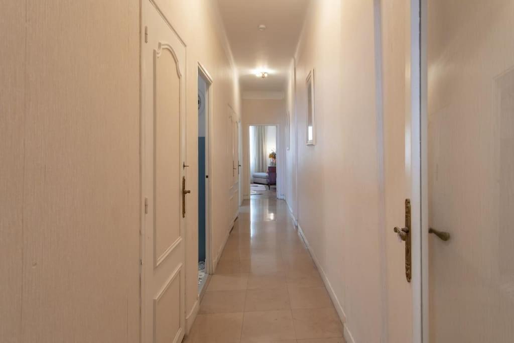 L14 2p Promenade Vue Climatise, Spacieux/ Balcon Nice