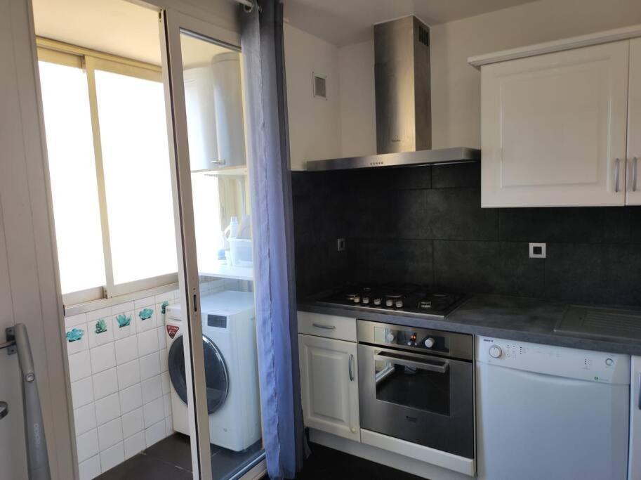 Apartment Appart Proche Bord De Nice