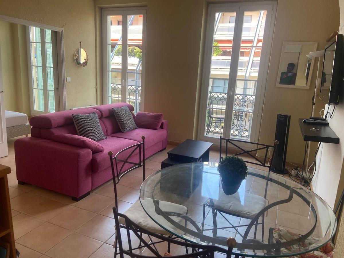 Heart Center Of - Place Grimaldi - 1 Bedroom, 1 Living Room, Balcony