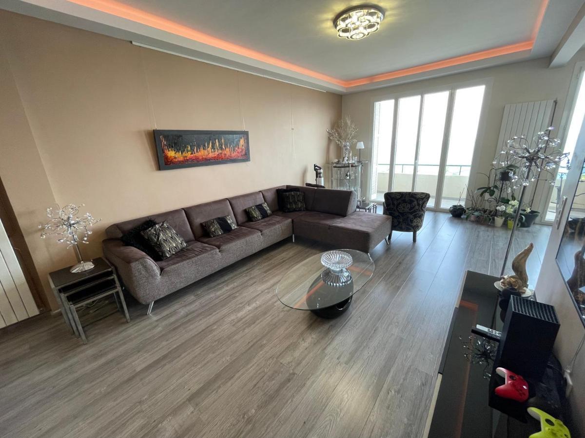 Apartment Derniere Etage Sur La Promenade! *