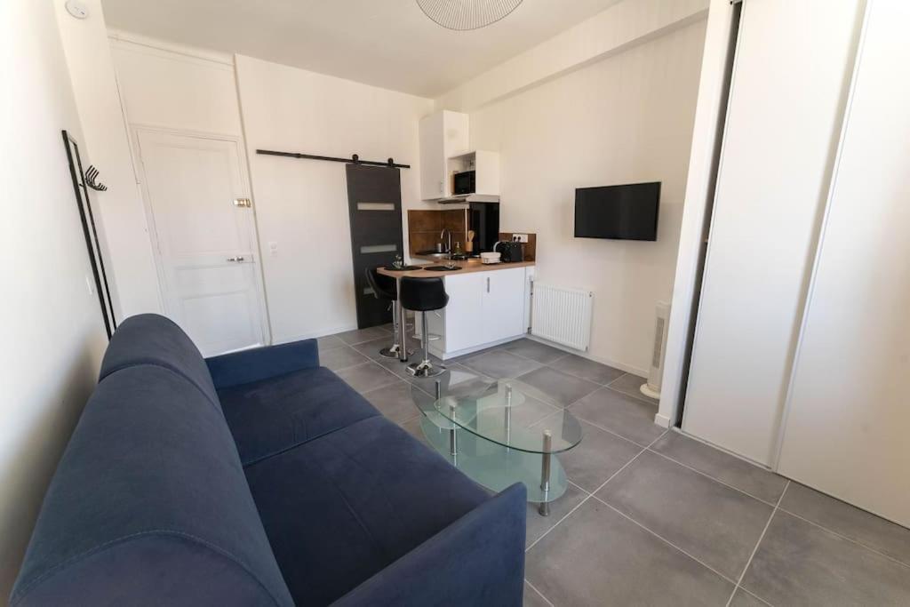 3 Centre-ville En Etage Refait A Neuf Apartment Nice