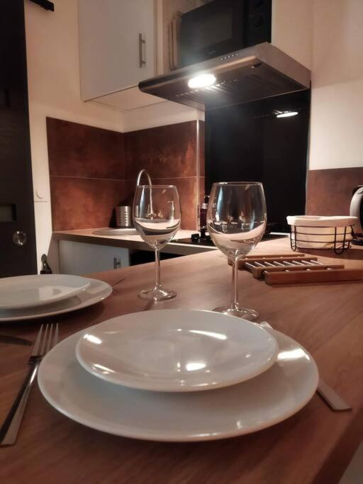 Apartment 3 Centre-ville En Etage Refait A Neuf Nice