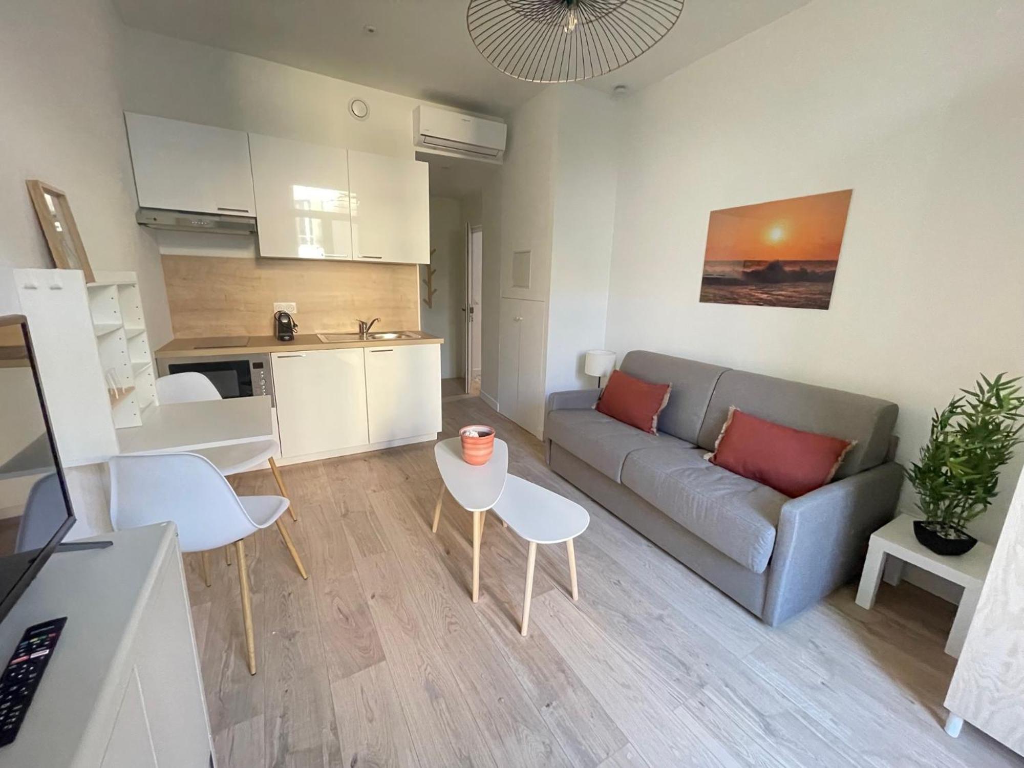 Comboul Apartment