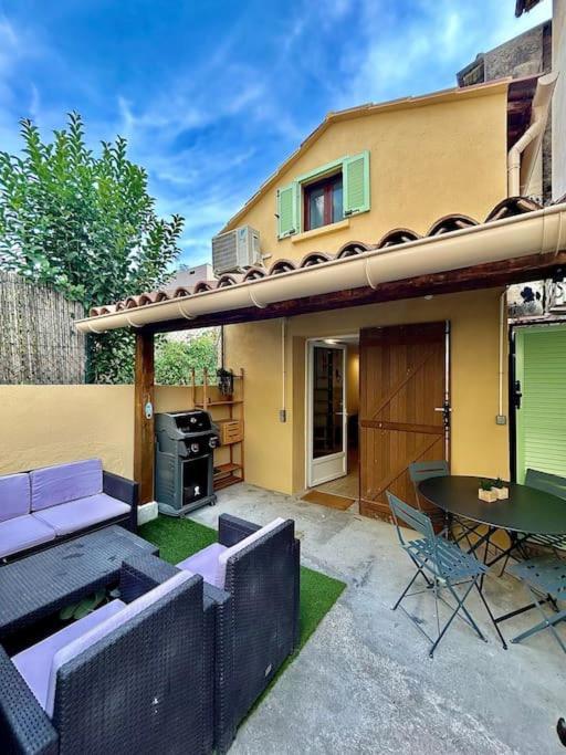 Villa Petite Maison Atypique A *