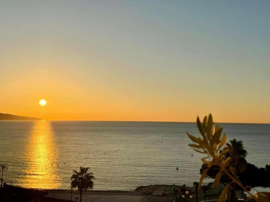 2p Bonjour Soleil Nice